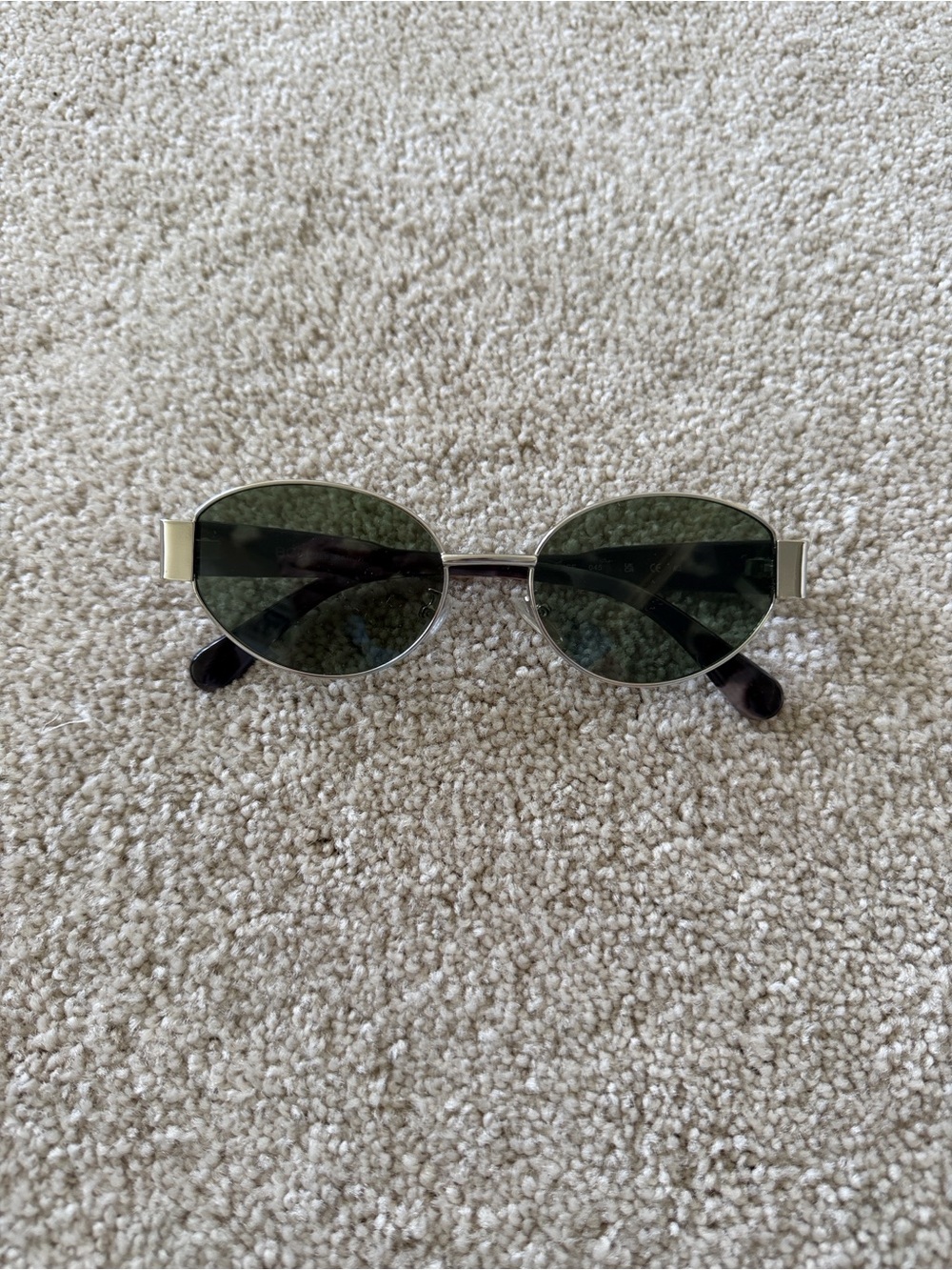 Classic Oval Women’s Sunglasses - Green Lenses